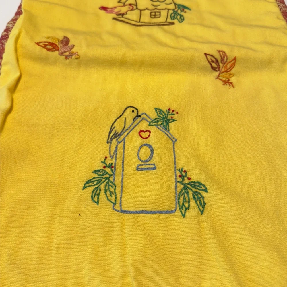 Vintage Style Yellow Birdhouse Embroidered Table Runner Reversible Red 48x15